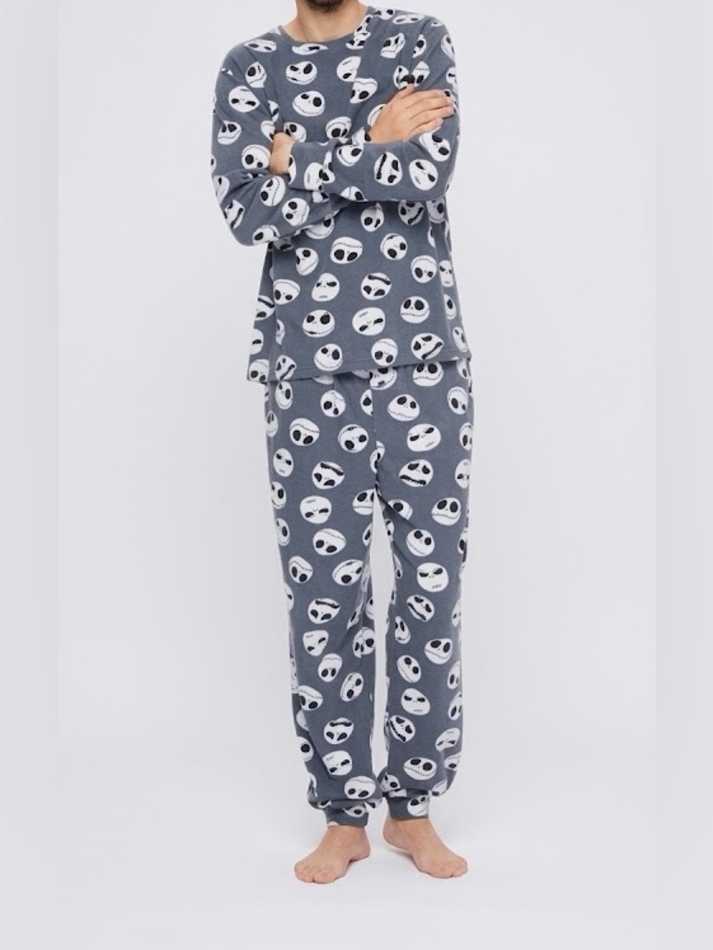 Disney The Nightmare Before Christmas Men’s Pajama Set Gray & White L NWT